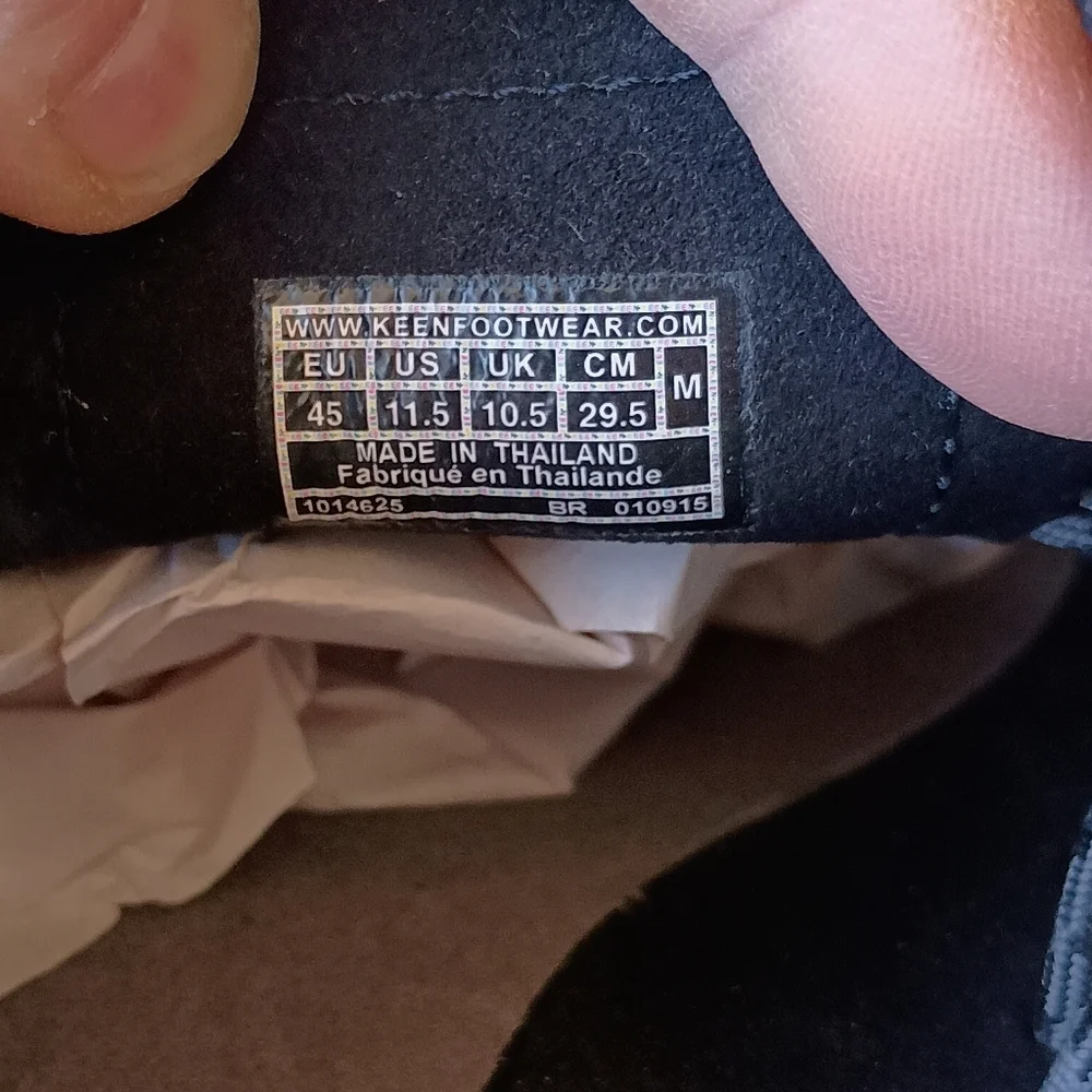 Keen Black Slip-On Shoes with Braided Accents_11.5